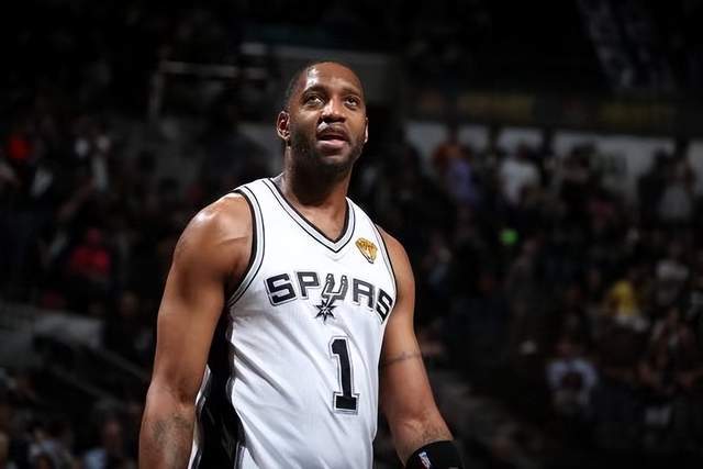 武磊等缺阵何解？赔率数据再度看衰国足客战