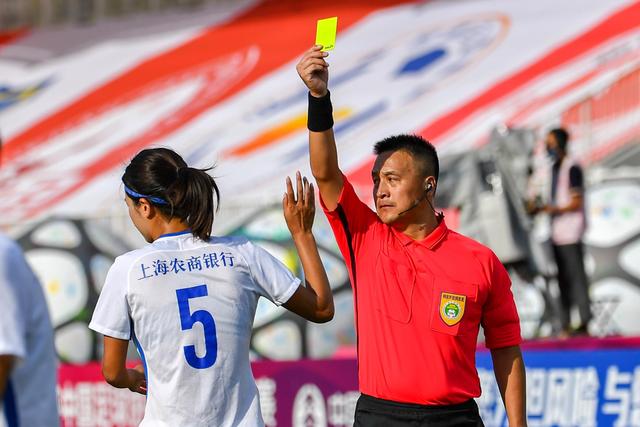 英超上演同分PK争四卡位战 数据:曼联力克维拉